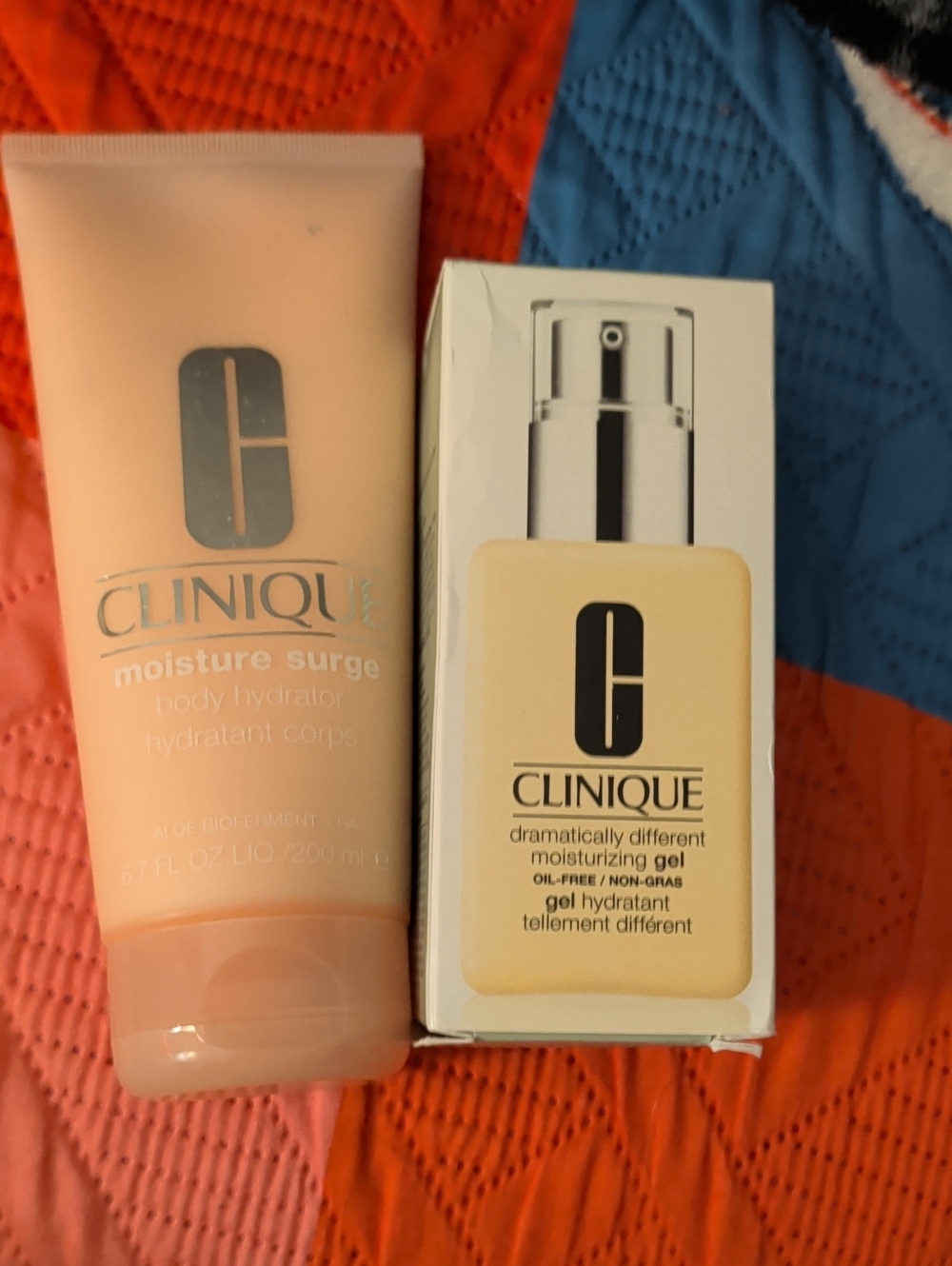 Clinique Peach and Pale Yellow Moisturizer Duo